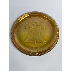 CARNIVAL GLASS, IRIDESCENT ORANGE, LIBERTY BELL SOUVENIR DECORATIVE PLATE